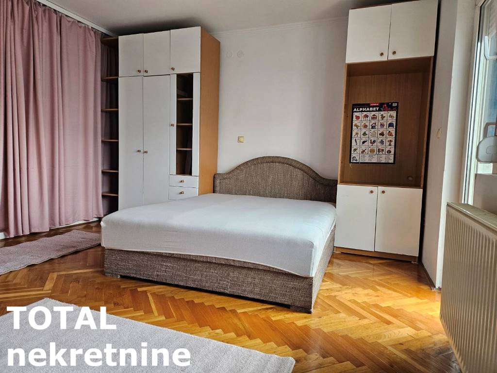 Jednoiposoban stan na prodaju, Grbavica, Novi Sad, 53m², 140.400 €