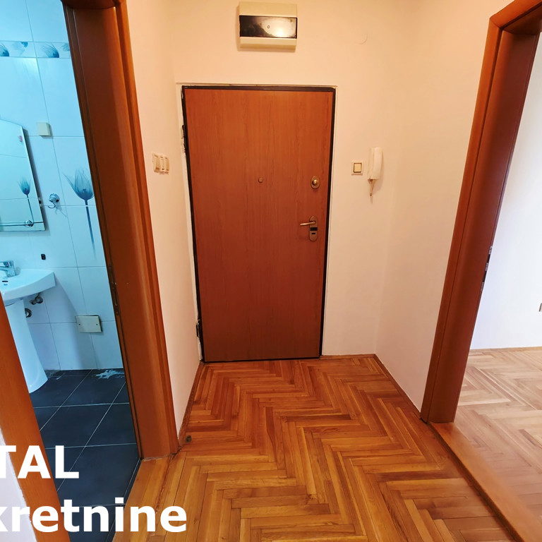 Jednoiposoban stan na prodaju, Nova Detelinara, Novi Sad, 41m², 123.000 €