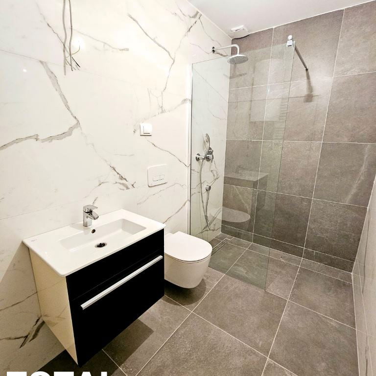 Stan Prodaja Novi Sad  28 m2