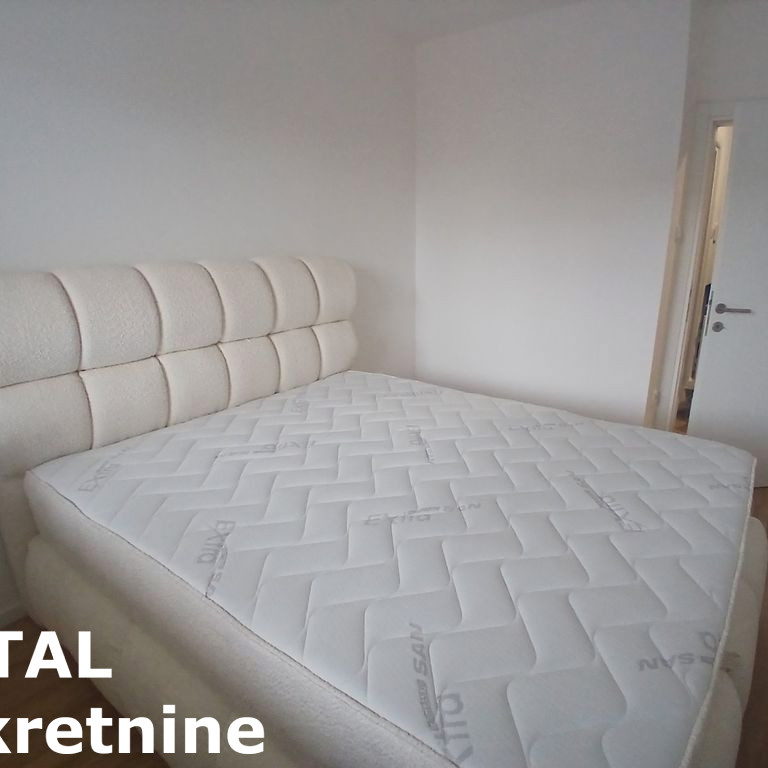 Stan Prodaja Novi Sad  40 m2