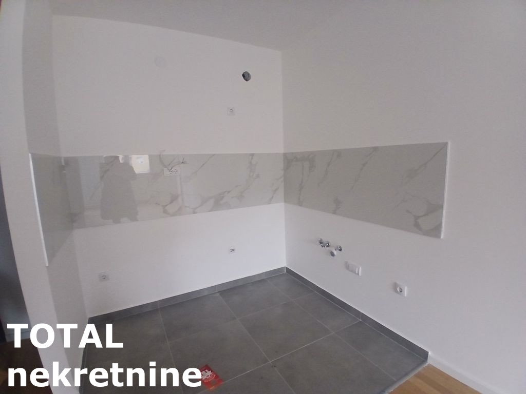 Stan Prodaja Novi Sad  40 m2