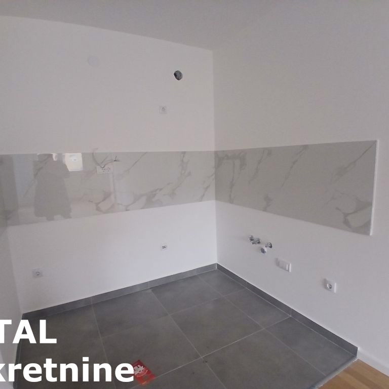 Stan Prodaja Novi Sad  40 m2