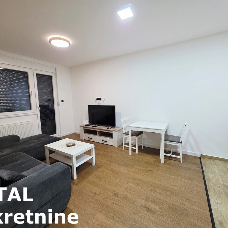 Stan Prodaja Novi Sad  38 m2