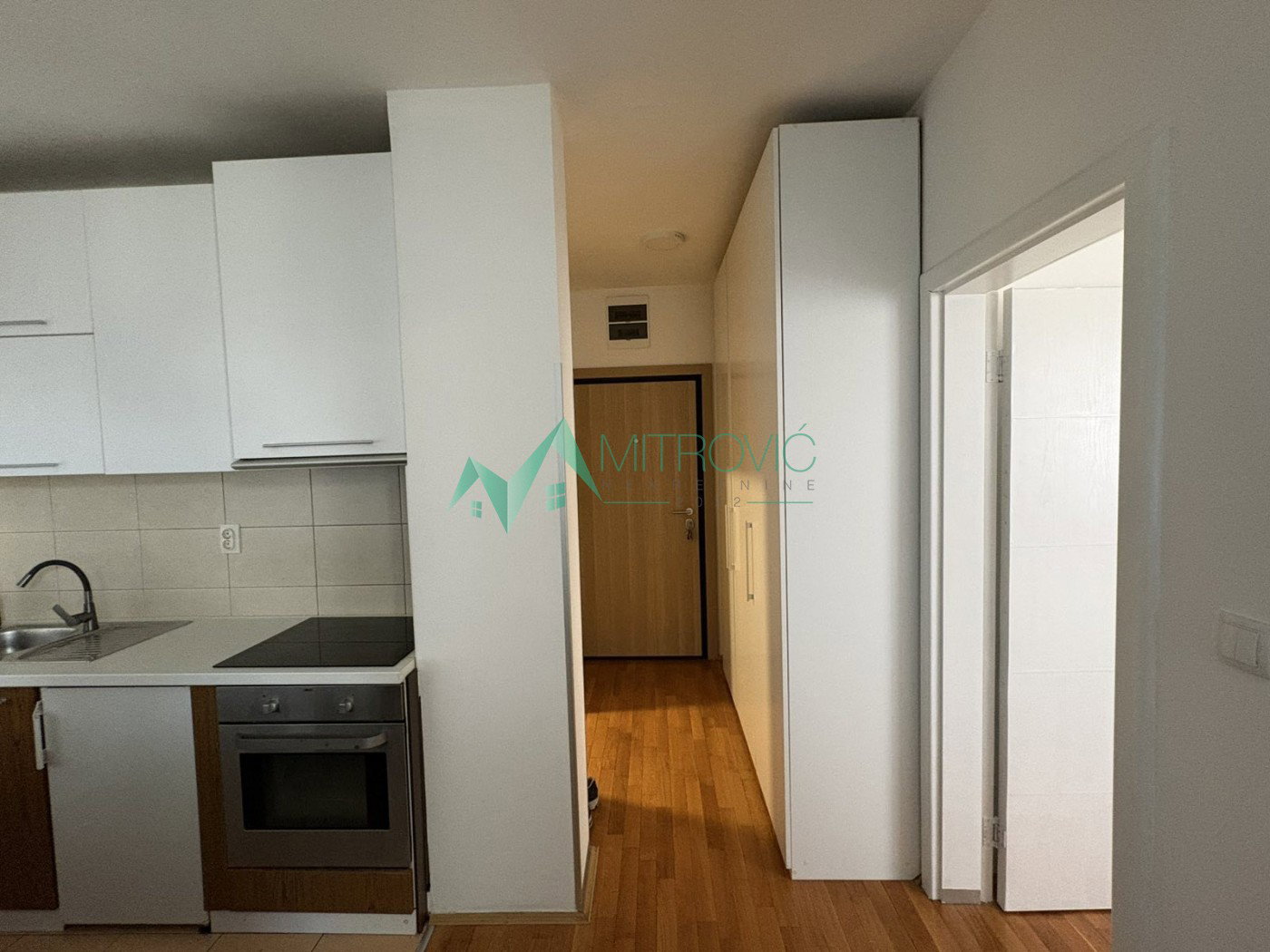 Jednoiposoban stan na prodaju, Nova Detelinara, Novi Sad, 42m², 130.800 €