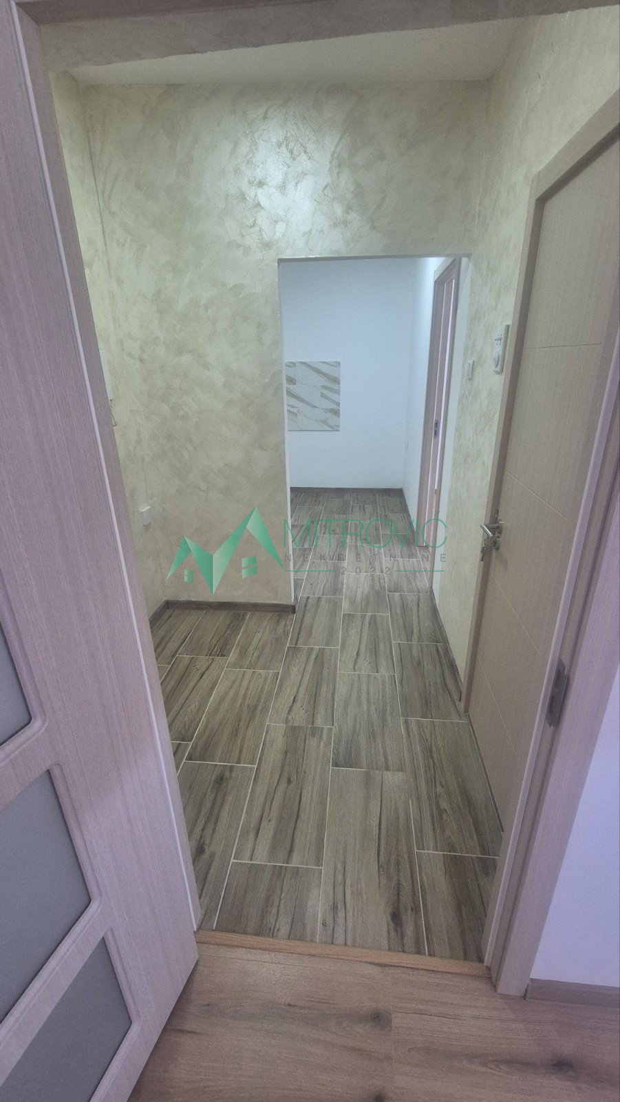 Stan Prodaja Novi Sad  37 m2