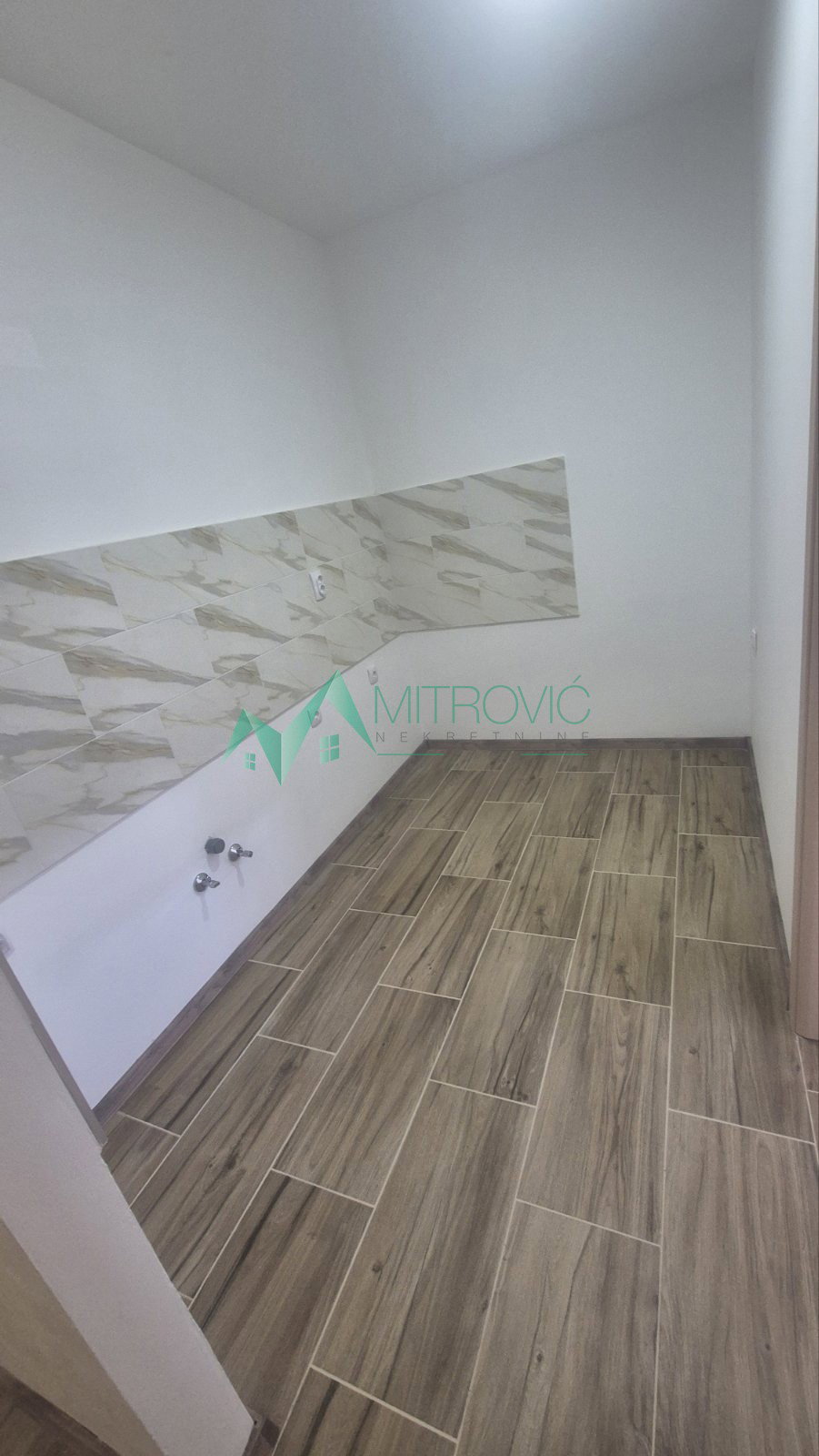 Stan Prodaja Novi Sad  37 m2