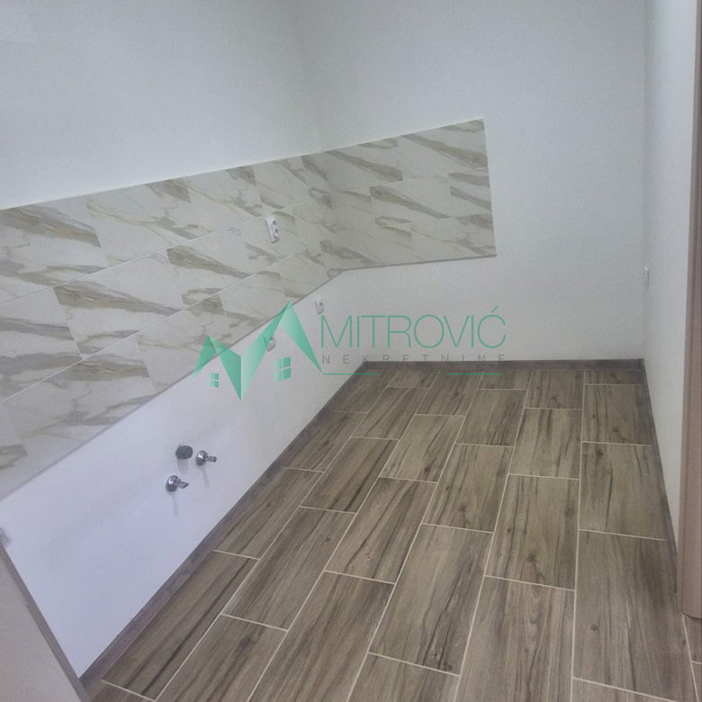 Stan Prodaja Novi Sad  37 m2