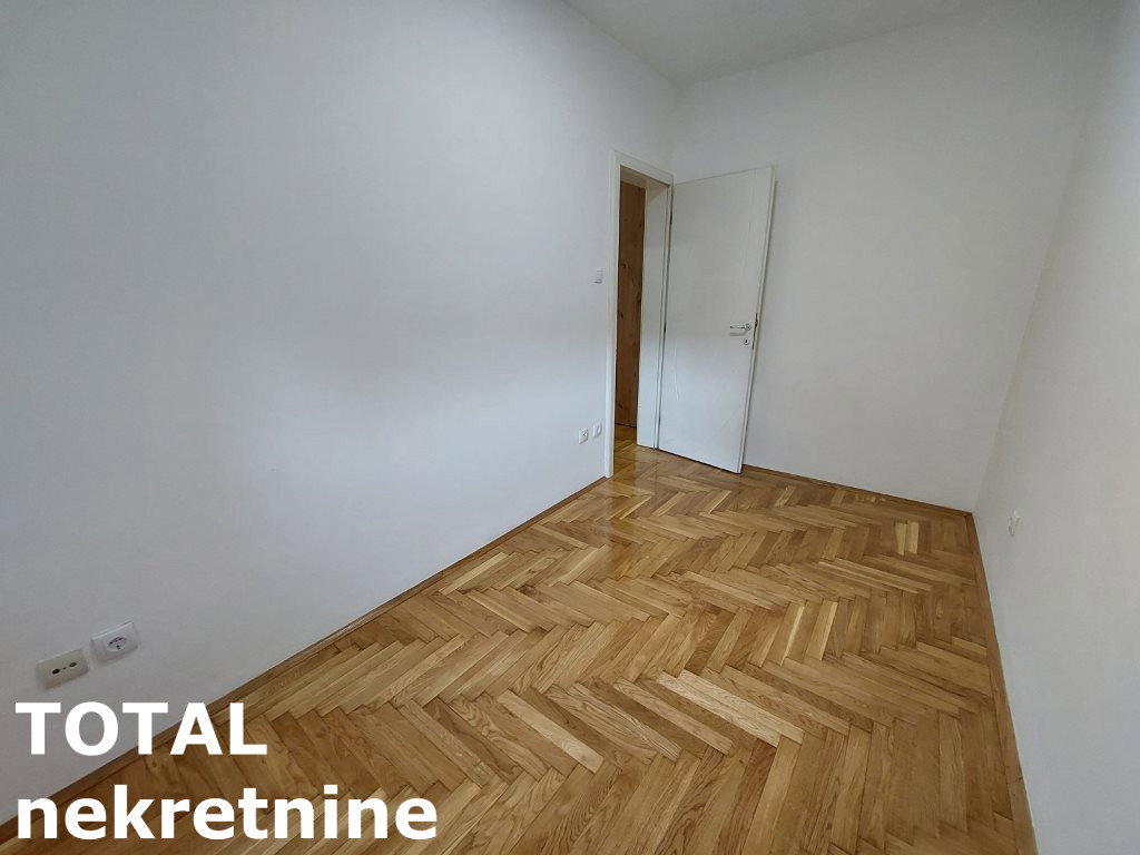 stanovi-1-5-re-sajam-1102974-43nln Jednoiposoban stan na prodaju, Sajmište, Novi Sad, 36m², 129.000 €