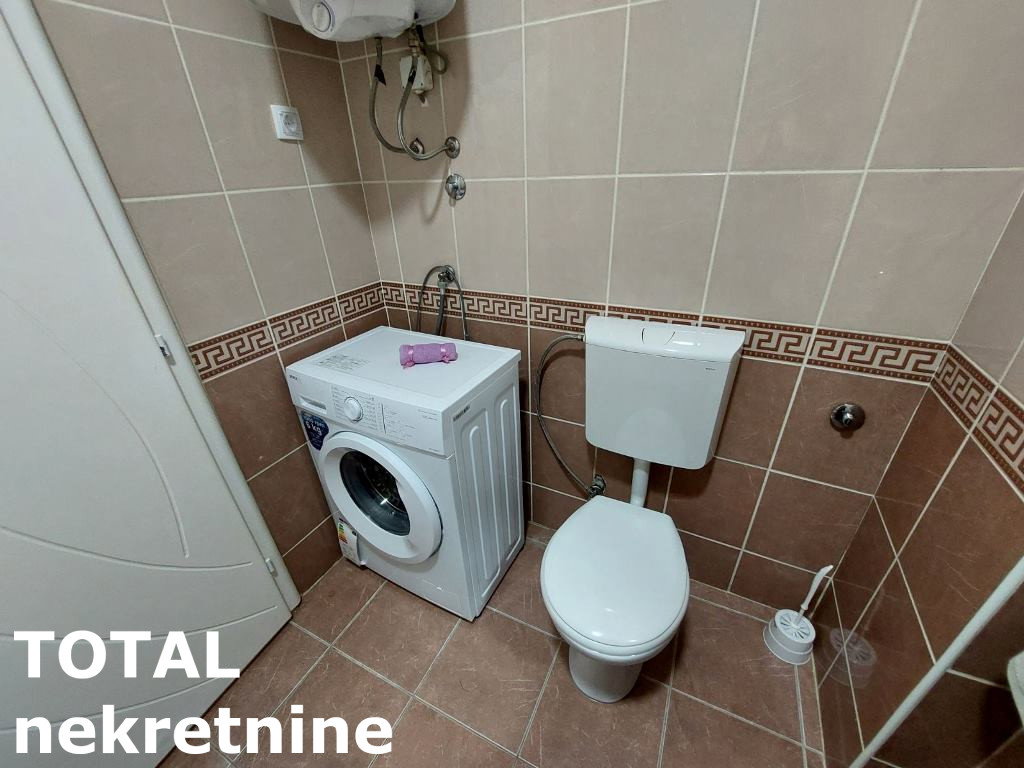 stanovi-1-5-re-sajam-1102974-uxxco Jednoiposoban stan na prodaju, Sajmište, Novi Sad, 36m², 129.000 €