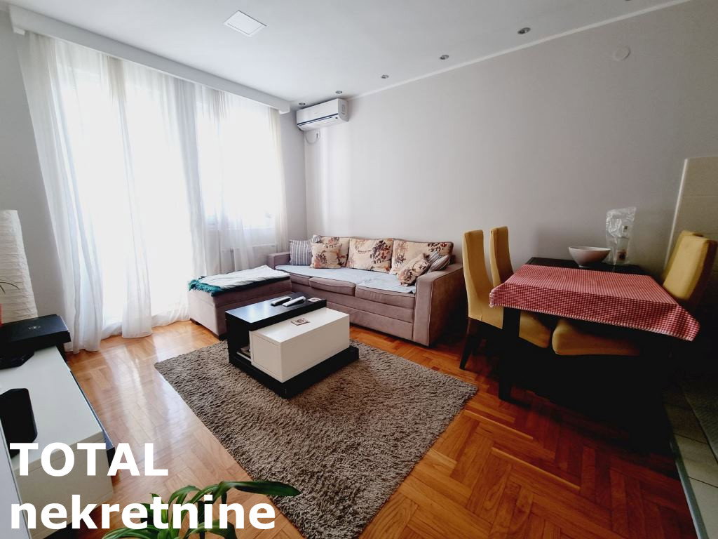 Stan Prodaja Novi Sad  39 m2