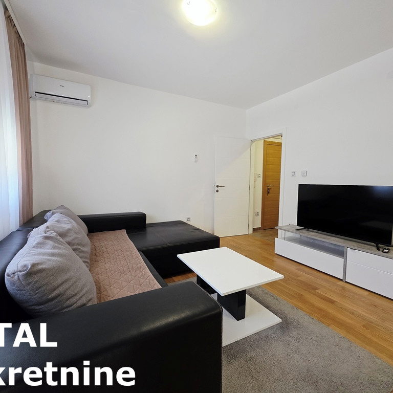 Stan Prodaja Novi Sad  46 m2