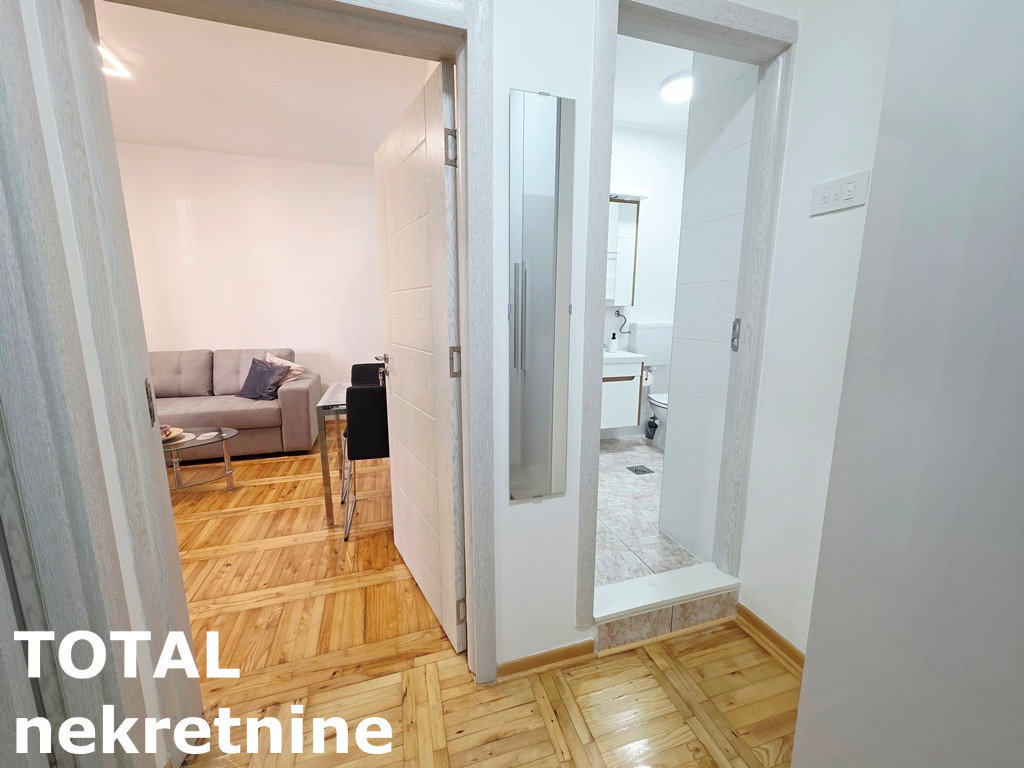 Jednoiposoban stan na prodaju, Bulevar Evrope, Novi Sad, 37m², 120.000 €