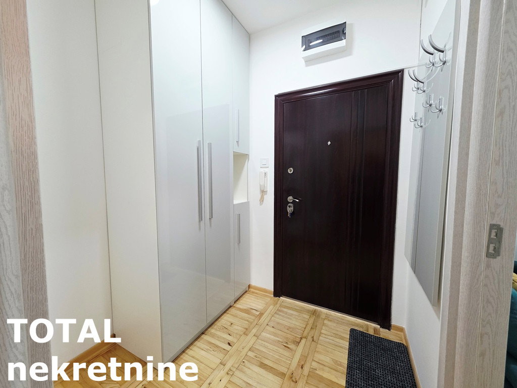 Jednoiposoban stan na prodaju, Bulevar Evrope, Novi Sad, 37m², 120.000 €