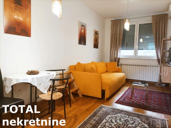 Stan Prodaja Novi Sad  35 m2