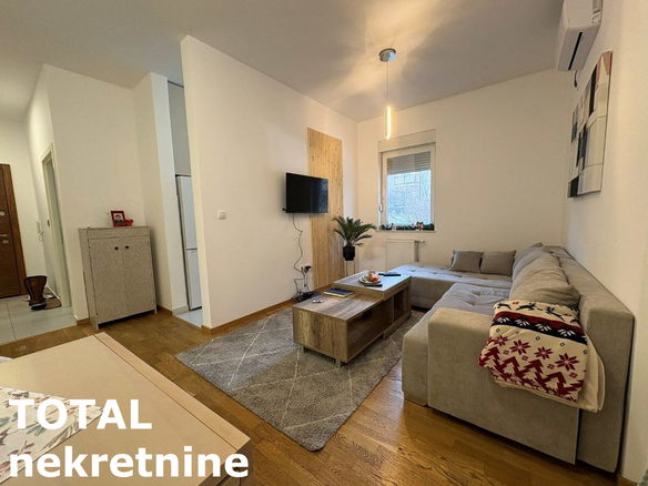 Stan Prodaja Novi Sad  41 m2