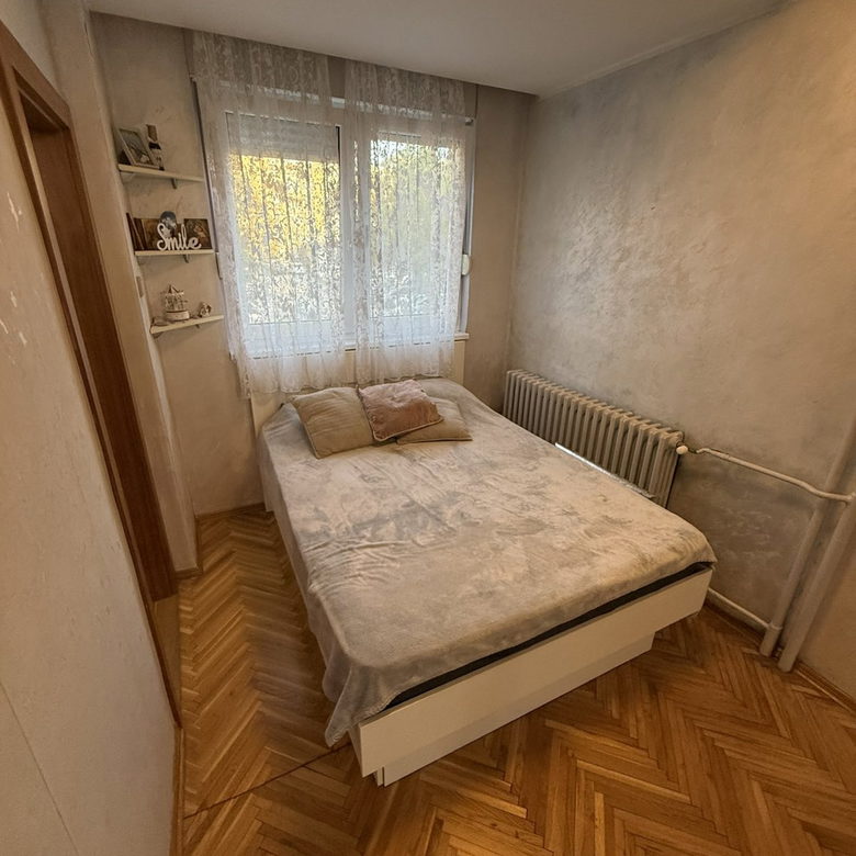 Stan Prodaja Novi Sad  42 m2