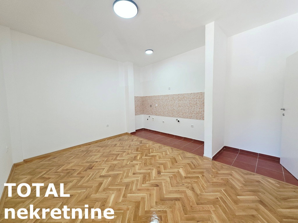 Jednoiposoban stan na prodaju, Grbavica, Novi Sad, 29m², 106.800 €