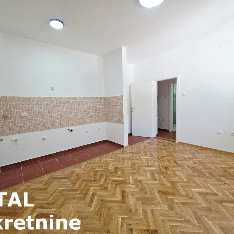 Stan Prodaja Novi Sad  29 m2