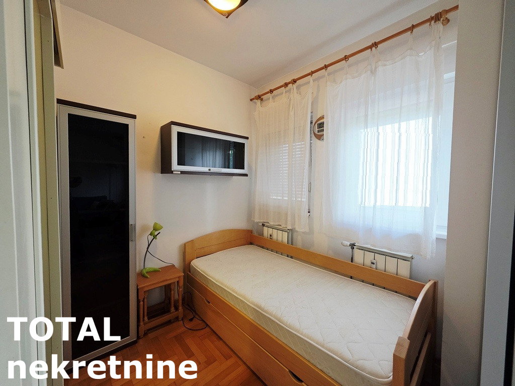 Stan Prodaja Novi Sad  42 m2