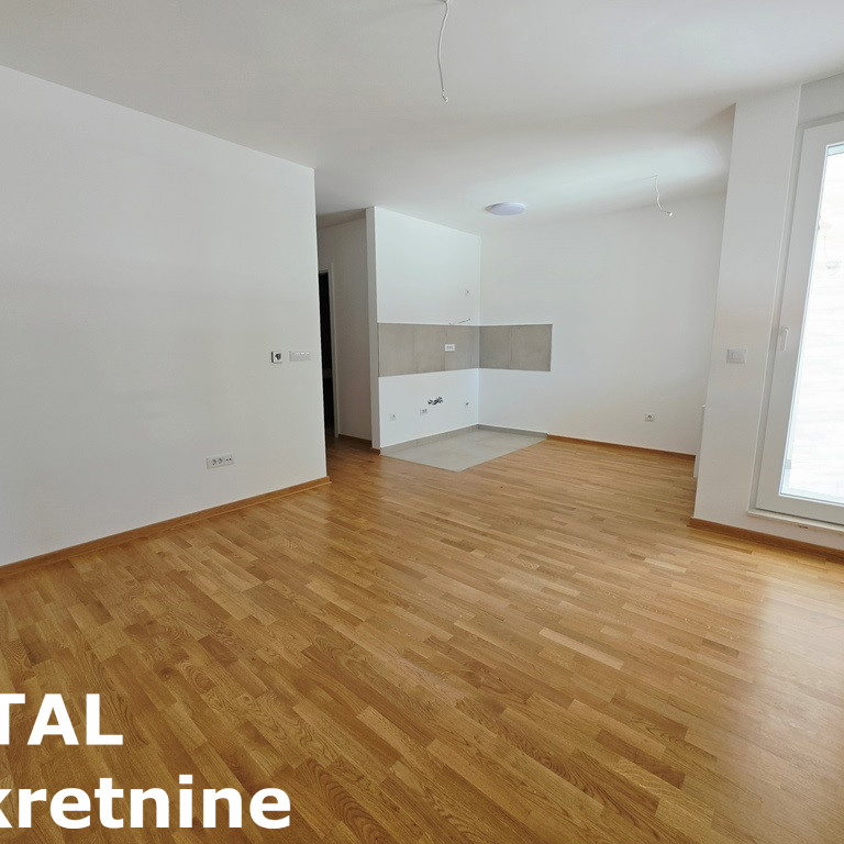 Stan Prodaja Novi Sad  40 m2