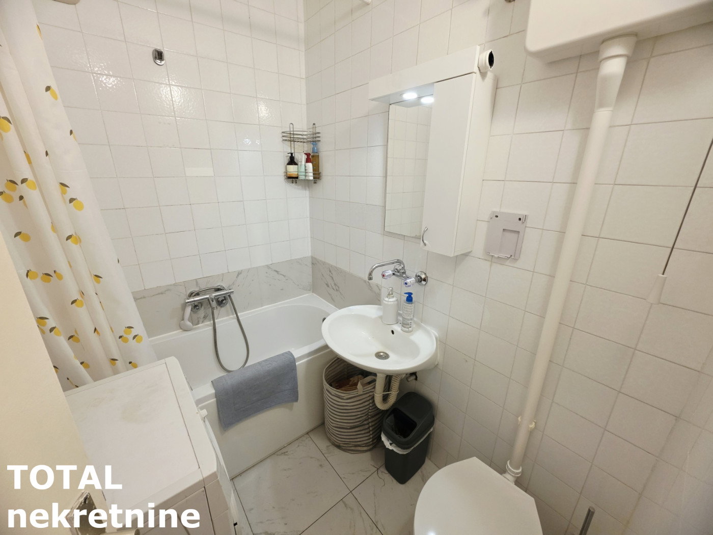 Jednosoban stan na prodaju, Novo Naselje, Novi Sad, 34m², 99.500 €