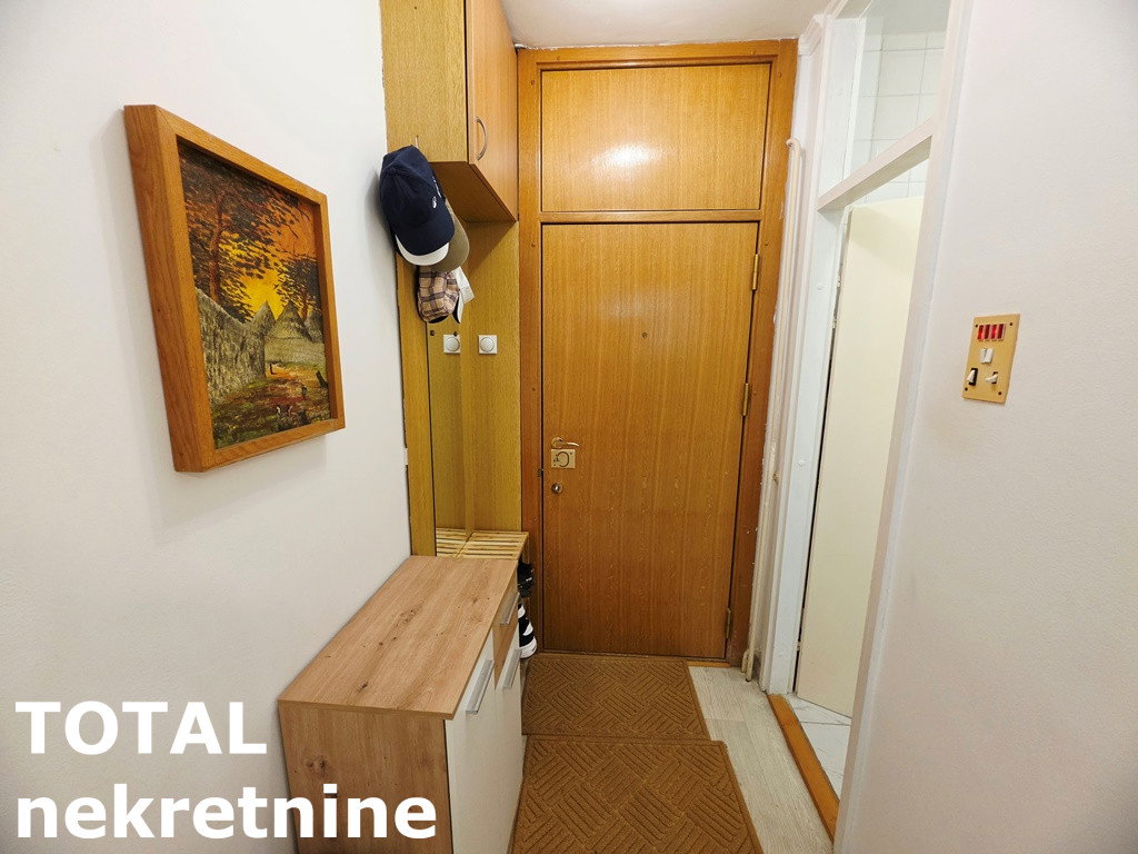 Jednosoban stan na prodaju, Novo Naselje, Novi Sad, 34m², 99.500 €