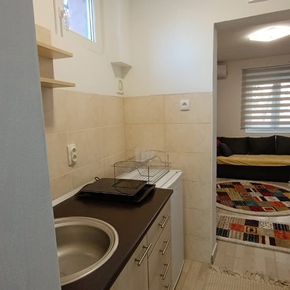 Stan Prodaja Novi Sad Cara Dušana 22 m2