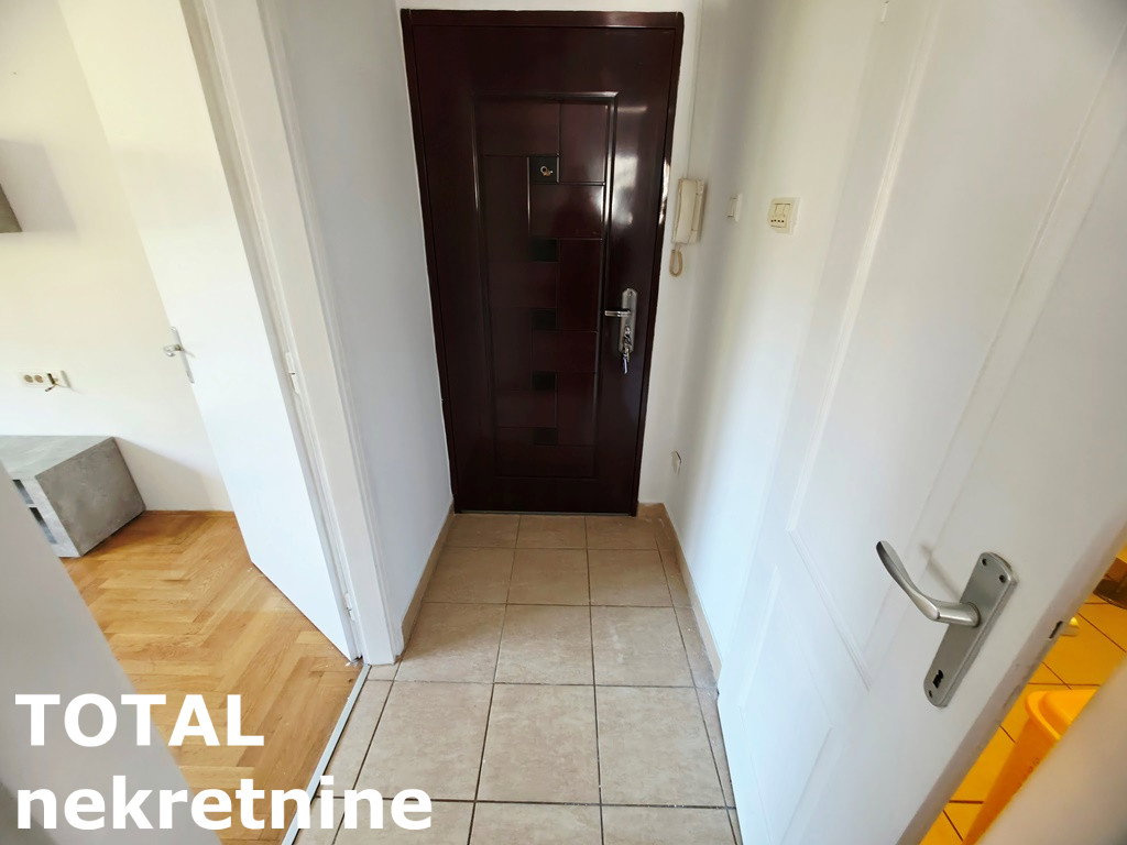 Stan Prodaja Novi Sad  31 m2