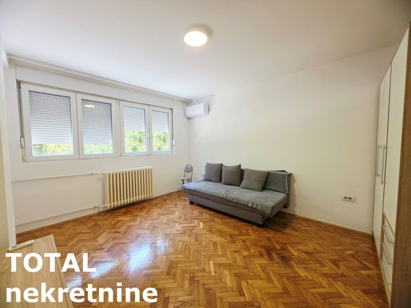 Stan Prodaja Novi Sad  31 m2