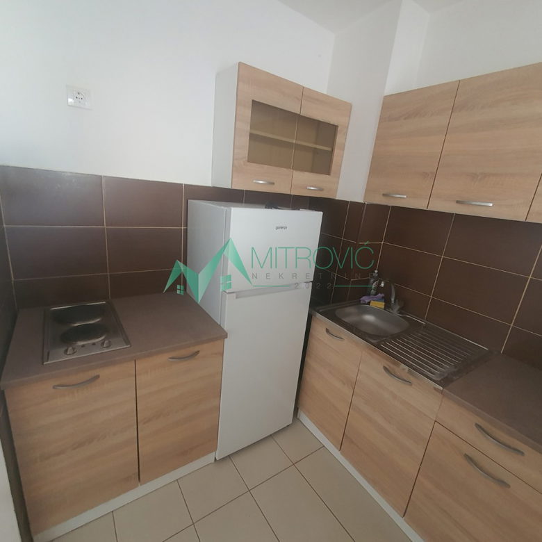 Stan Prodaja Novi Sad  37 m2