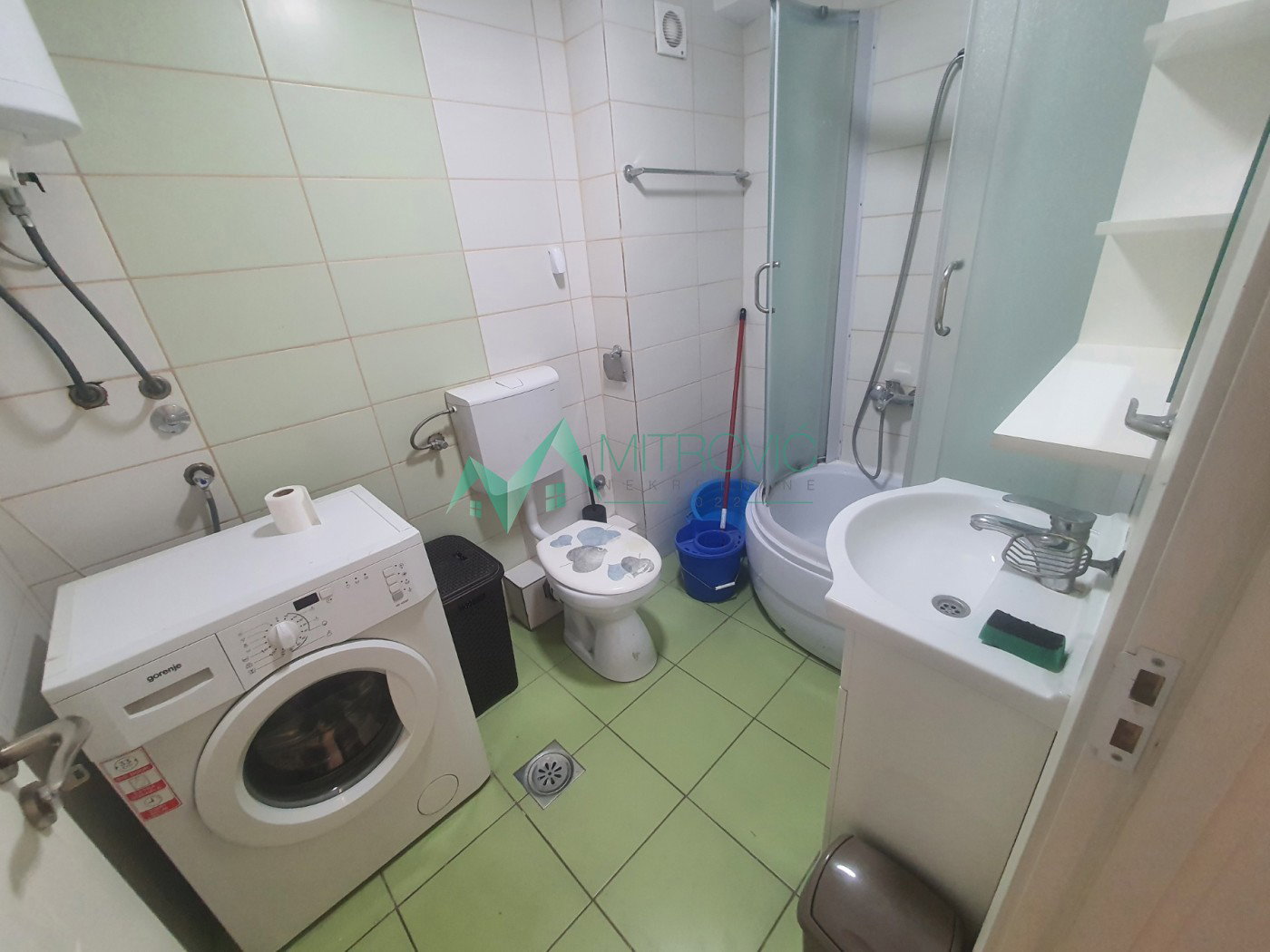 stanovi-1-re-grbavica-1004517-zoifl Jednosoban stan na prodaju, Grbavica, Novi Sad, 37m², 5. sprat, 118.450 €