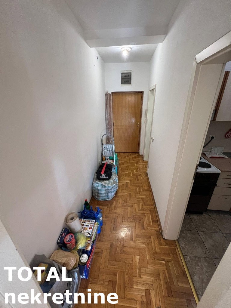 Stan Prodaja Novi Sad Stan Prodaja Novi Sad Nova Detelinara 30 m2