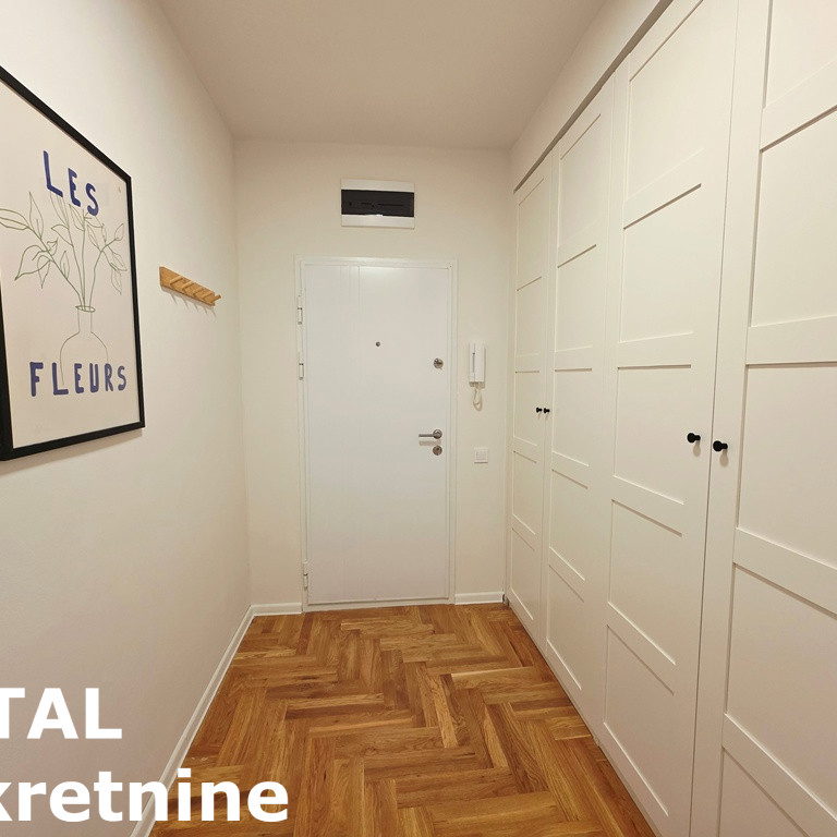 Jednosoban stan na prodaju, Nova Detelinara, Novi Sad, 40m², 137.000 €
