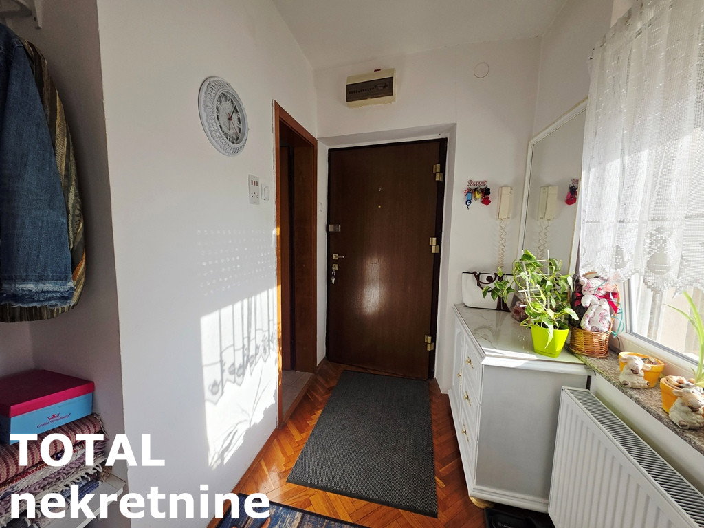 Jednosoban stan na prodaju, Podbara, Novi Sad, 39m², 130.000 €