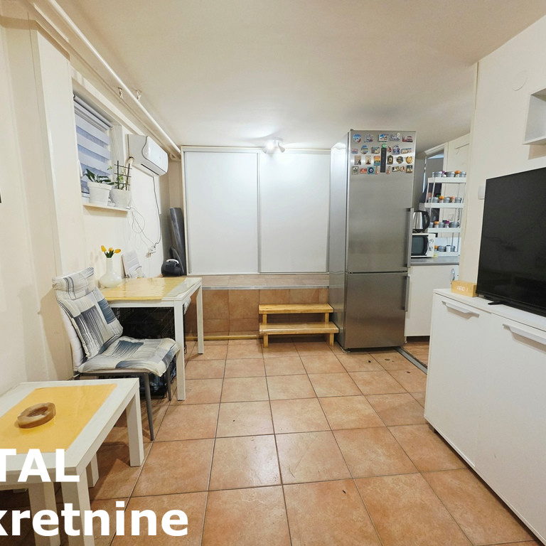 Stan Prodaja Novi Sad  30 m2