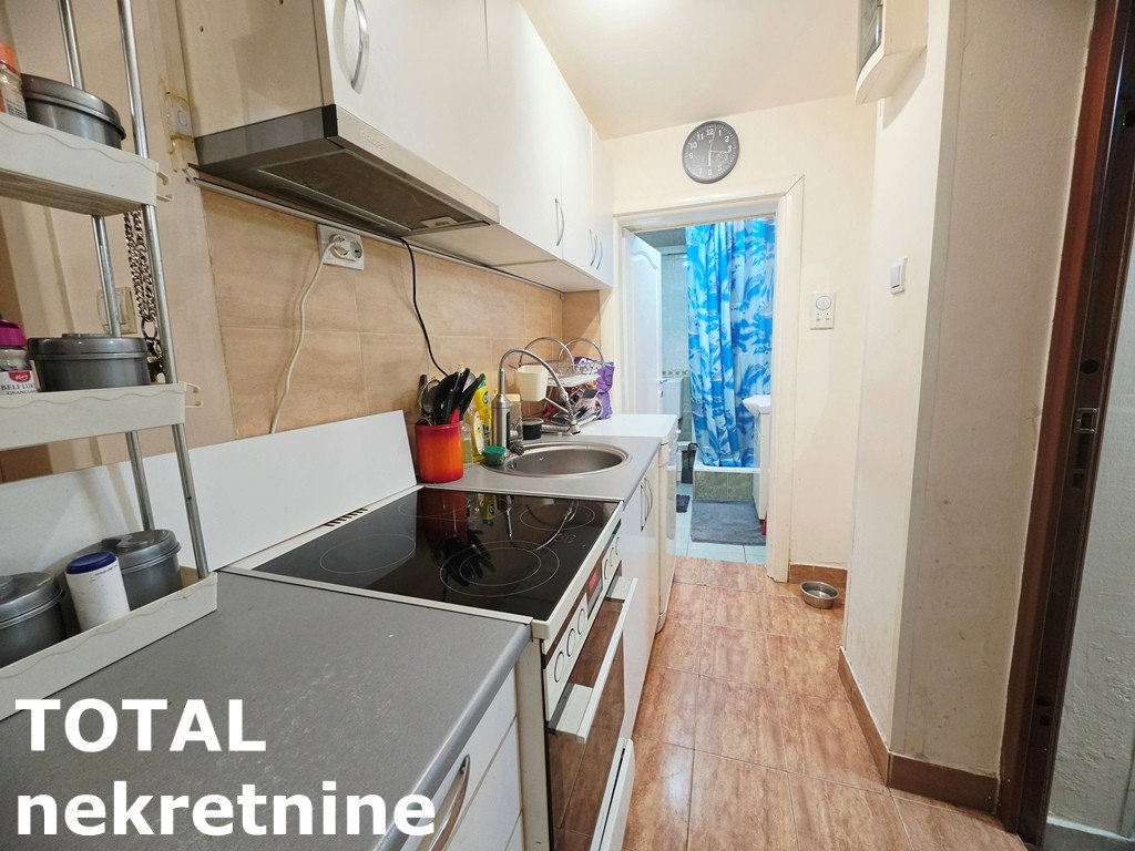 Stan Prodaja Novi Sad  30 m2