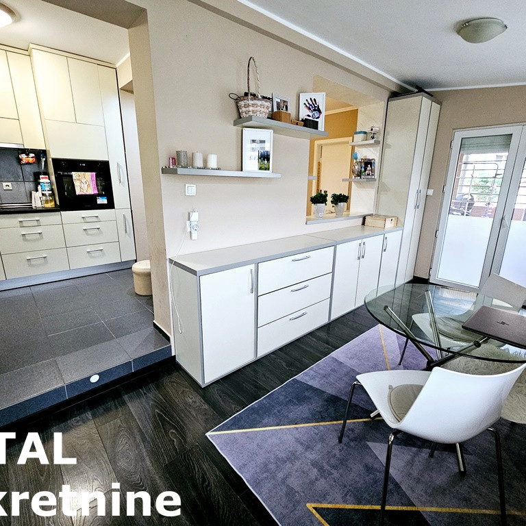Trosoban stan na prodaju, Adice, Novi Sad, 58m², 130.000 €