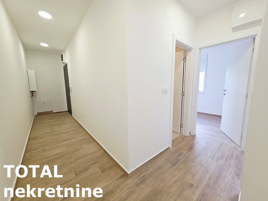 Dvoiposoban stan na prodaju, Adice, Novi Sad, 50m², 100.000 €