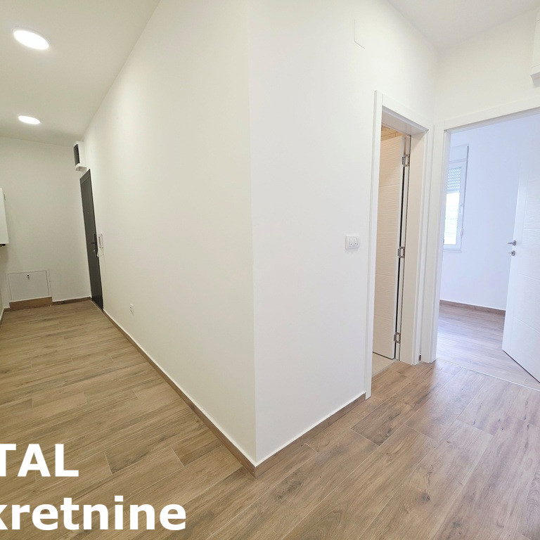 Dvoiposoban stan na prodaju, Adice, Novi Sad, 50m², 100.000 €