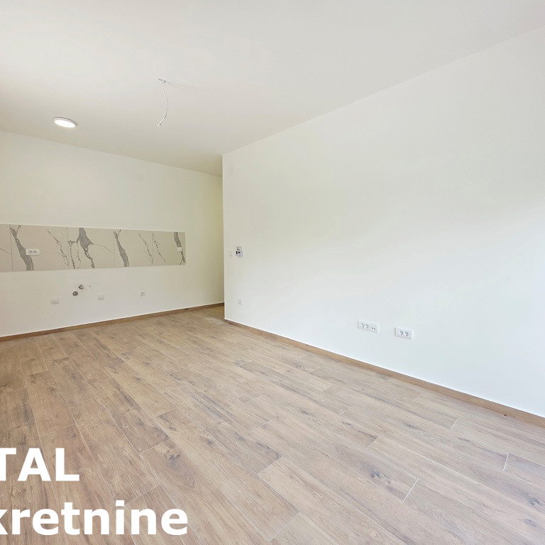 Stan Prodaja Novi Sad  50 m2