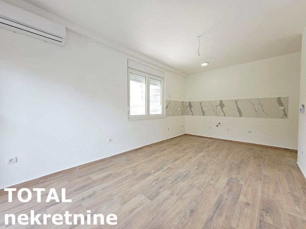 Stan Prodaja Novi Sad  50 m2