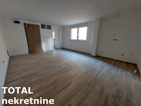 Stan Prodaja Novi Sad  51 m2