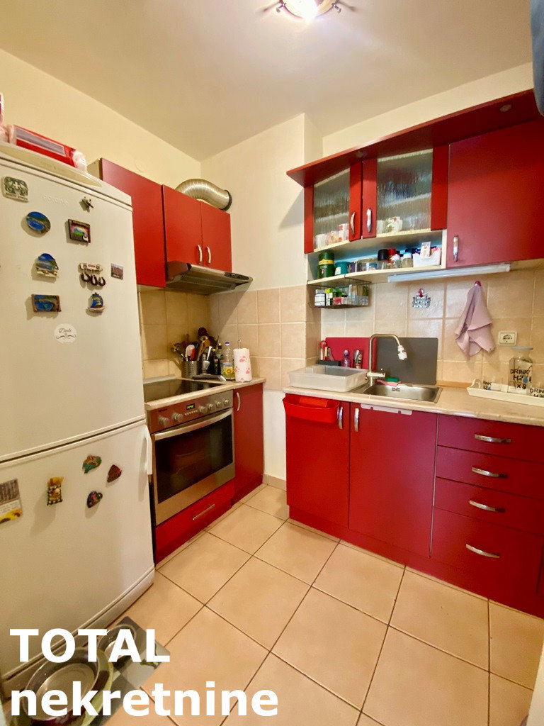 stanovi-2-5-re-bulevar-1061235-llqrv Dvoiposoban stan na prodaju, Bulevar, Novi Sad, 65m², 200.000 €