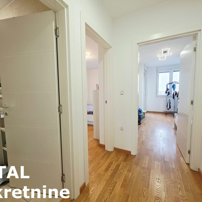 Dvoiposoban stan na prodaju, Bulevar Patrijarha Pavla, Novi Sad, 82m², 225.000 €