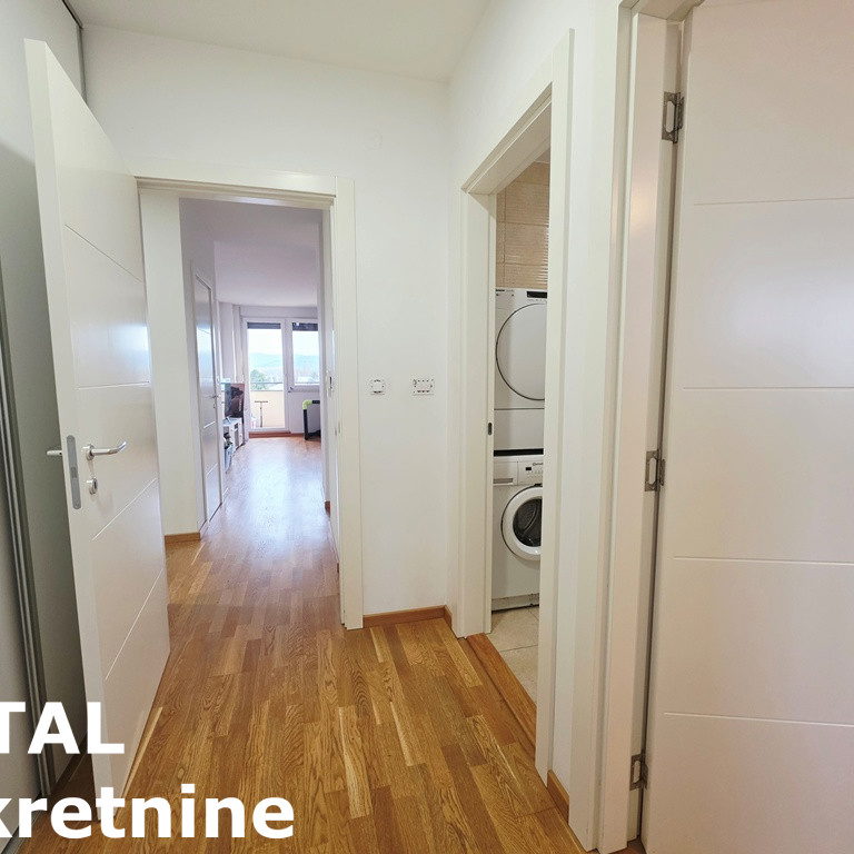 Dvoiposoban stan na prodaju, Bulevar Patrijarha Pavla, Novi Sad, 82m², 225.000 €