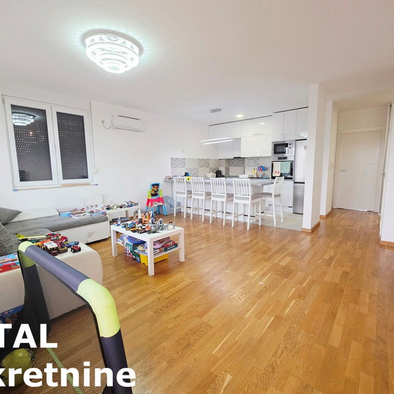 Stan Prodaja Novi Sad Bulevar Patrijarha Pavla 82 m2