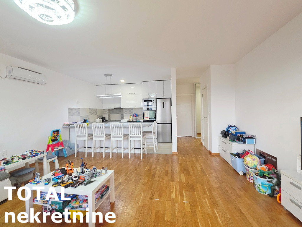 Stan Prodaja Novi Sad Bulevar Patrijarha Pavla 82 m2