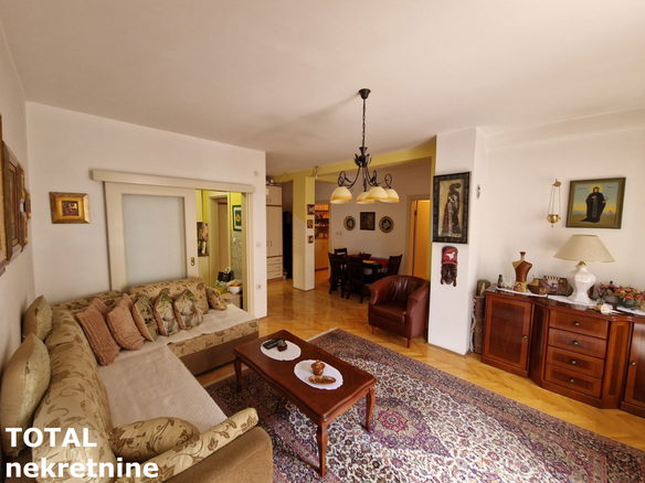 Stan Prodaja Novi Sad  64 m2