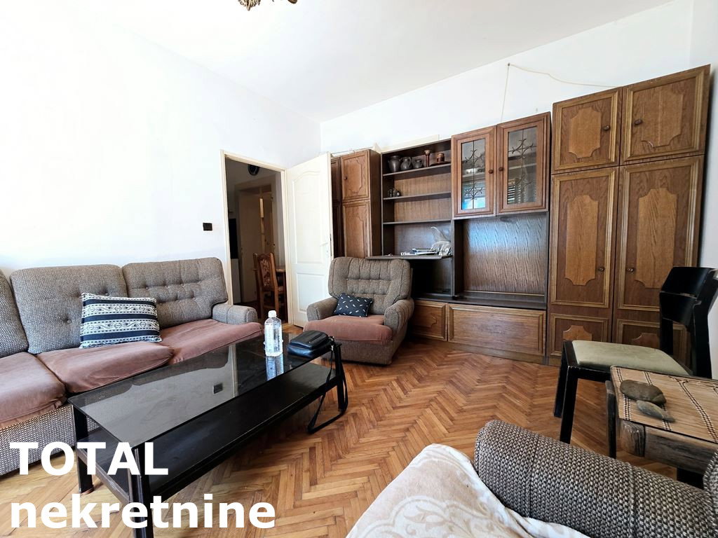 Dvoiposoban stan na prodaju, Centar, Novi Sad, 74m², 160.000 €