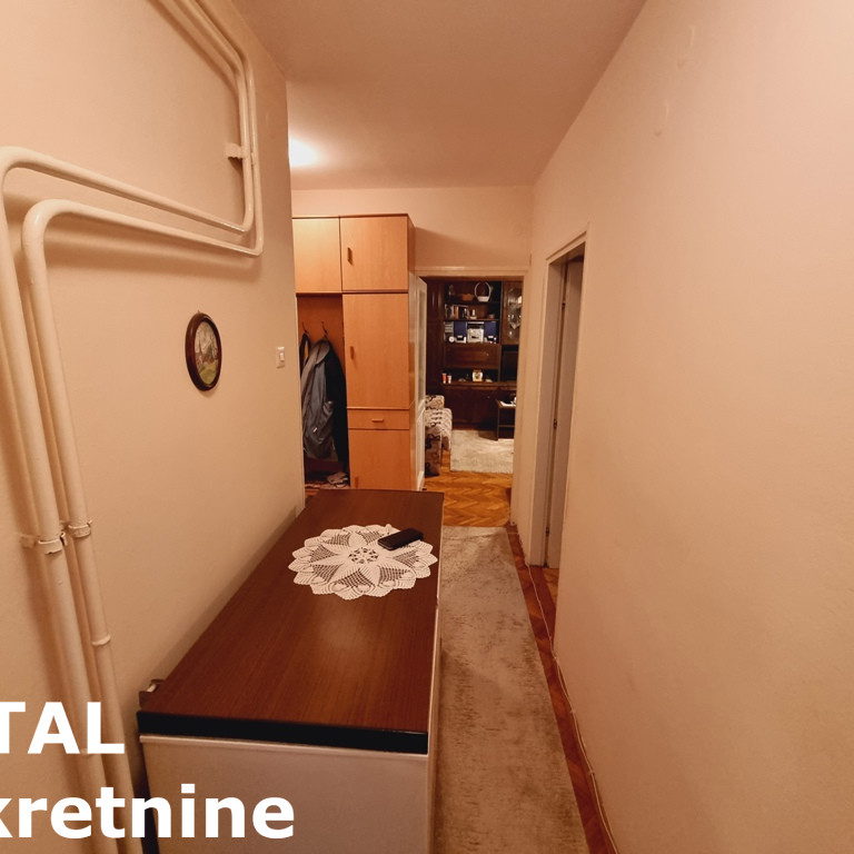 Dvoiposoban stan na prodaju, Centar, Novi Sad, 70m², 252.350 €